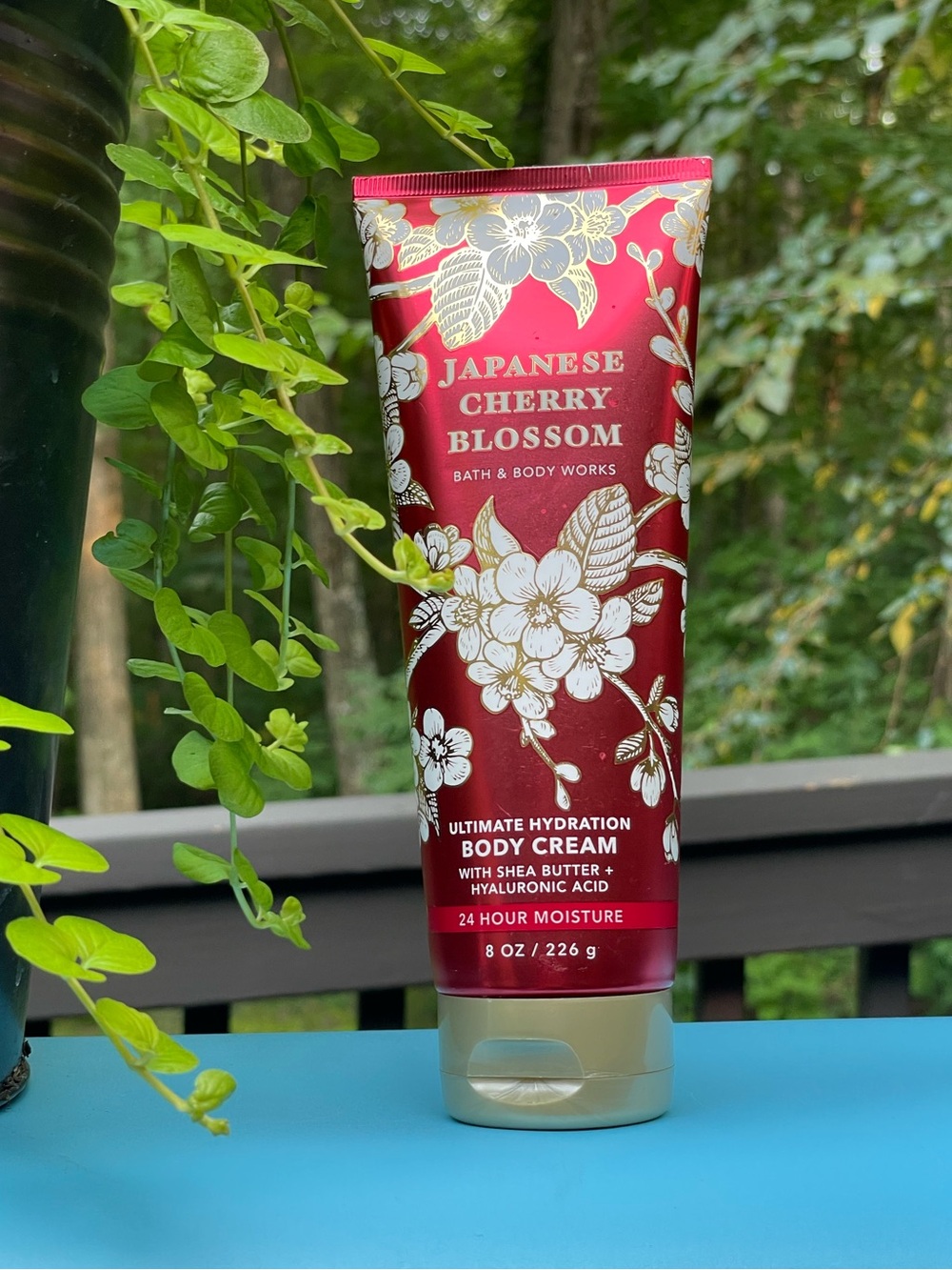 Bath & Body Works Japanese Cherry Blossom Body Cream 24h moisture 8oz.